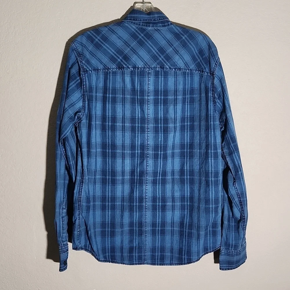 Wrangler Retro Mens shirt size m plaid blue black button